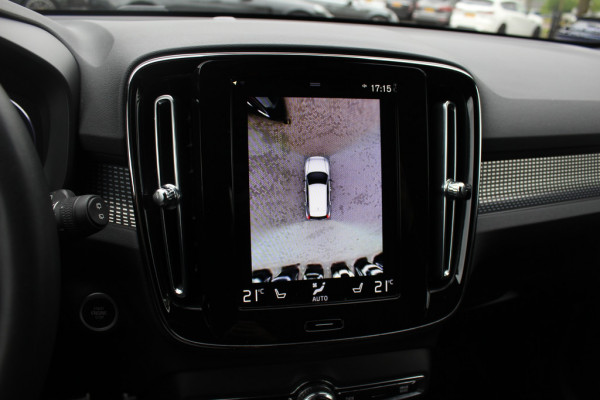 Volvo XC40 1.5 T5 Recharge R-Design 262pk / Full option! / Trekhaak / Panoramadak / 360Camera / Harman Kardon / 19'' / Stoel+Stuurverwarming / CarPlay / Dodehoek / DAB / Cruise Control
