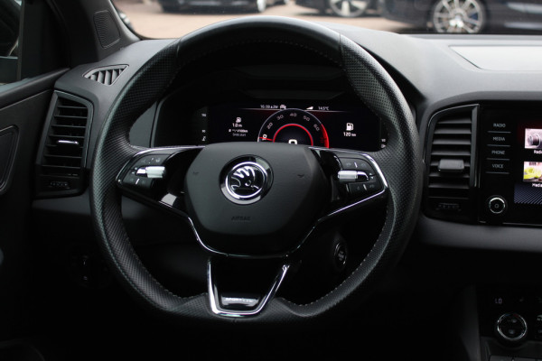 Škoda Karoq 1.5 TSI ACT Sportline Business / Camera / CarPlay / Keyless / 19'' / Stoel+Stuurverwarming / Dodehoek / DAB / ACC