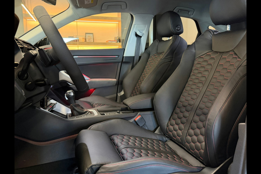 Audi Q3 Sportback 35 TFSI S Line RS-seats Sfeerverlichting Led
