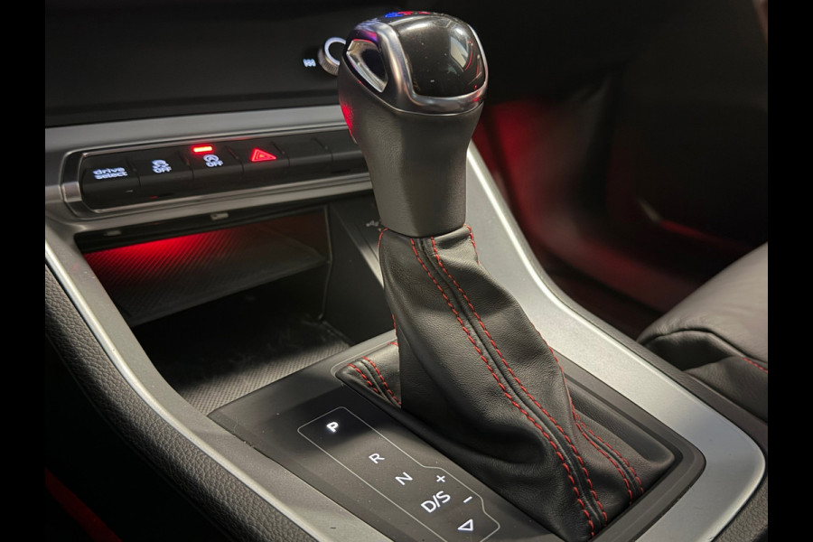 Audi Q3 Sportback 35 TFSI S Line RS-seats Sfeerverlichting Led