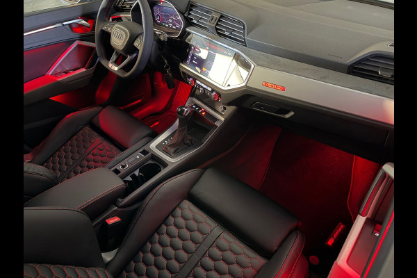 Audi Q3 Sportback 35 TFSI S Line RS-seats Sfeerverlichting Led