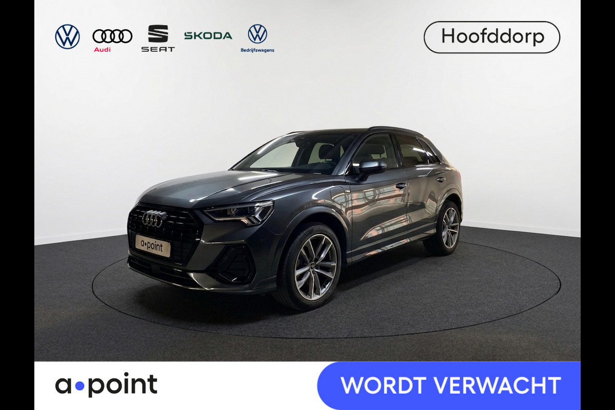 Audi Q3 45 TFSI e S edition 245 pk S-tronic | Navigatie | Parkeersensoren | Achteruitrijcamera | S-Line |