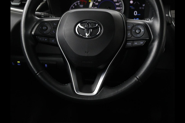 Toyota Corolla 1.8 Hybrid Business | Trekhaak | Camera | Carplay | Adaptive cruise | Full LED | Climate control | DAB | Bluetooth