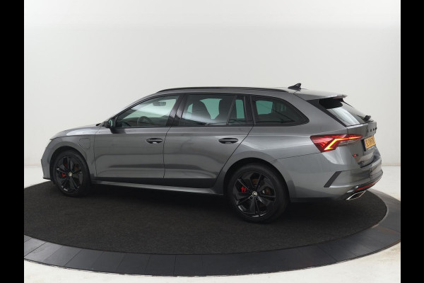Škoda Octavia 1.4 TSI RS iV PHEV Business | Stoelverwarming | Matrix LED | Carplay | Sportstoelen | Keyless | Virtual Cockpit | Parkeerhulp | Sfeerverlichting | Side Assist | Cruise control | Plug In