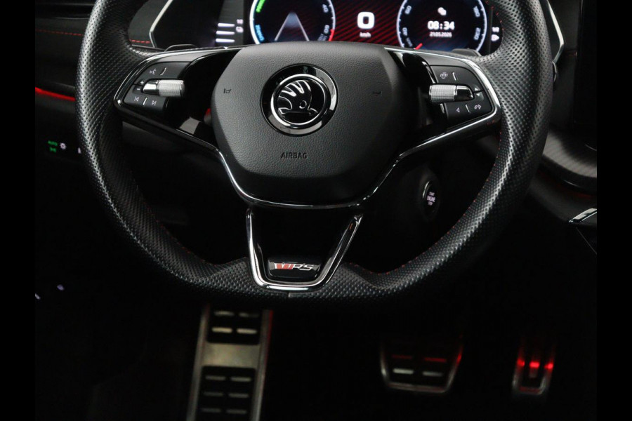 Škoda Octavia 1.4 TSI RS iV PHEV Business | Stoelverwarming | Matrix LED | Carplay | Sportstoelen | Keyless | Virtual Cockpit | Parkeerhulp | Sfeerverlichting | Side Assist | Cruise control | Plug In