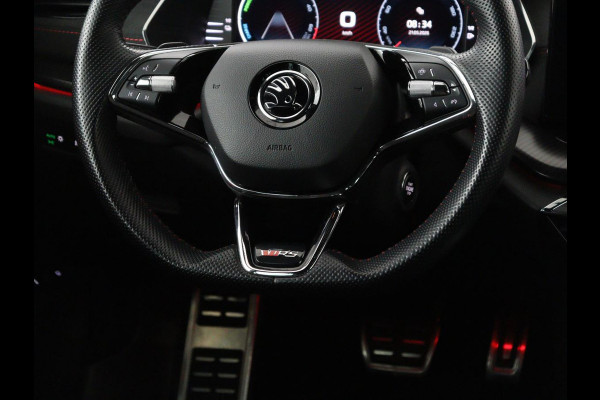 Škoda Octavia 1.4 TSI RS iV PHEV Business | Stoelverwarming | Matrix LED | Carplay | Sportstoelen | Keyless | Virtual Cockpit | Parkeerhulp | Sfeerverlichting | Side Assist | Cruise control | Plug In