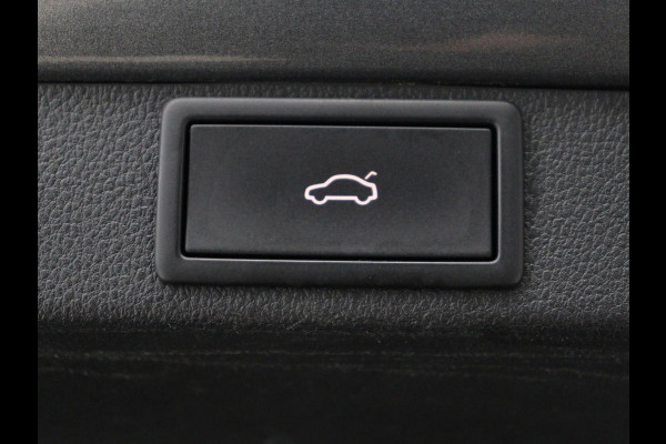 Škoda Octavia 1.4 TSI RS iV PHEV Business | Stoelverwarming | Matrix LED | Carplay | Sportstoelen | Keyless | Virtual Cockpit | Parkeerhulp | Sfeerverlichting | Side Assist | Cruise control | Plug In