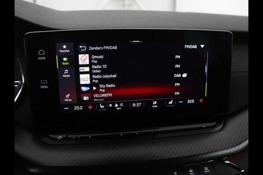 Škoda Octavia 1.4 TSI RS iV PHEV Business | Stoelverwarming | Matrix LED | Carplay | Sportstoelen | Keyless | Virtual Cockpit | Parkeerhulp | Sfeerverlichting | Side Assist | Cruise control | Plug In