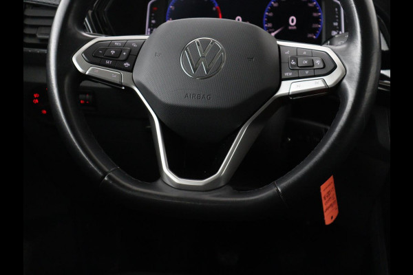 Volkswagen T-Cross 1.0 TSI Life | Trekhaak | Carplay | Virtual Cockpit | Side Assist | Navigatie | Sportstoelen | Adaptive cruise | Getint glas | Regen-/lichtsensor