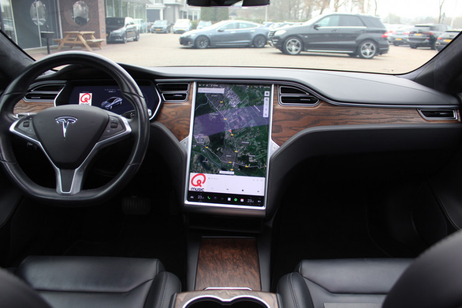 Tesla Model S 100D / SoH 88,6% / Autopilot 2.5 / Luchtvering / Panoramadak / Performance package / Leder / Navigatie / 20'' / Audio Premium