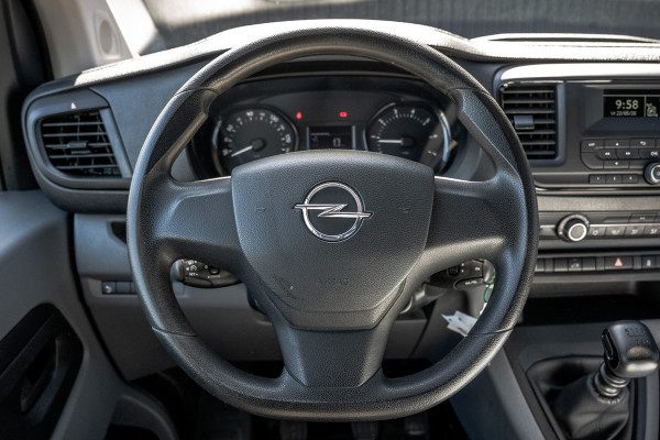 Opel Vivaro 2.0 L2H1 | 150 PK | Cruise | Airco | Imperiaal | Trekhaak