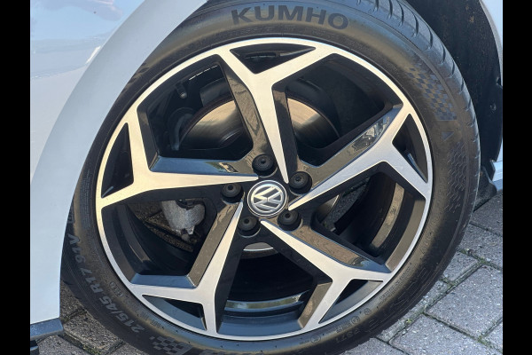 Volkswagen Polo 1.0 TSI Highline |R Line Camera|ACC