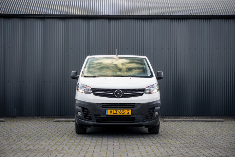 Opel Vivaro 2.0 L2H1 125PK | Bedrijfswageninrichting | Cruise | Carplay | Camera | Airco | PDC | Trekhaak