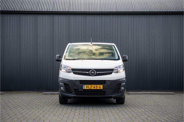Opel Vivaro 2.0 L2H1 125PK | Bedrijfswageninrichting | Cruise | Carplay | Camera | Airco | PDC | Trekhaak