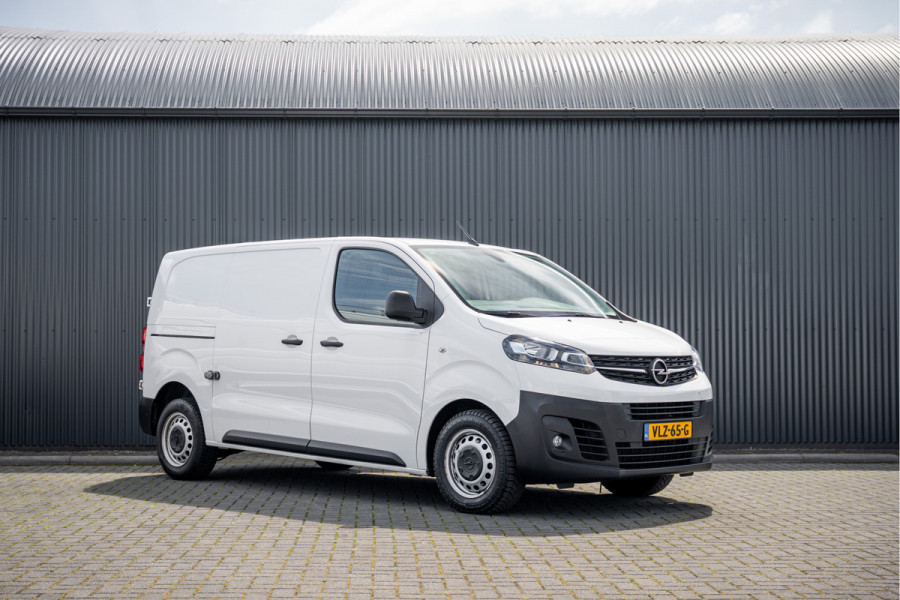 Opel Vivaro 2.0 L2H1 125PK | Bedrijfswageninrichting | Cruise | Carplay | Camera | Airco | PDC | Trekhaak