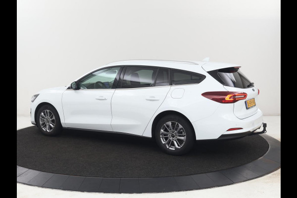 Ford Focus 1.0 EcoBoost Hybrid Titanium Style | Trekhaak | Carplay | Navigatie | Keyless | Full LED | Parkeerhulp | Climate control | Bluetooth | Cruise control