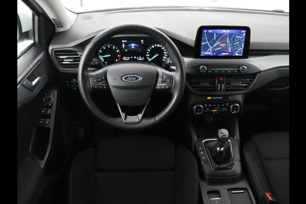 Ford Focus 1.0 EcoBoost Hybrid Titanium Style | Trekhaak | Carplay | Navigatie | Keyless | Full LED | Parkeerhulp | Climate control | Bluetooth | Cruise control