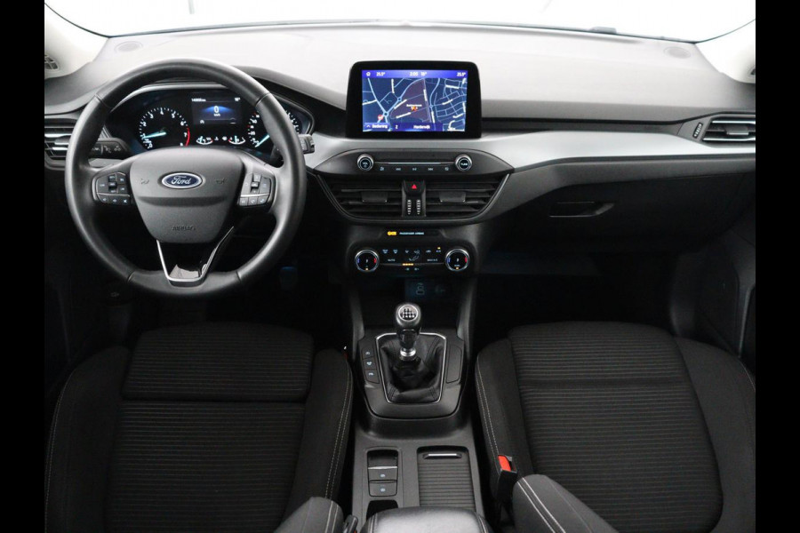 Ford Focus 1.0 EcoBoost Hybrid Titanium Style | Trekhaak | Carplay | Navigatie | Keyless | Full LED | Parkeerhulp | Climate control | Bluetooth | Cruise control
