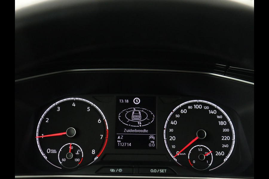 Volkswagen T-Cross 1.0 TSI Style | Carplay | Navigatie | Adaptive cruise | Full LED | Side Assist | Parkeerhulp | Getint glas | Climate control | Bluetooth | 18'' | Black Design Pack