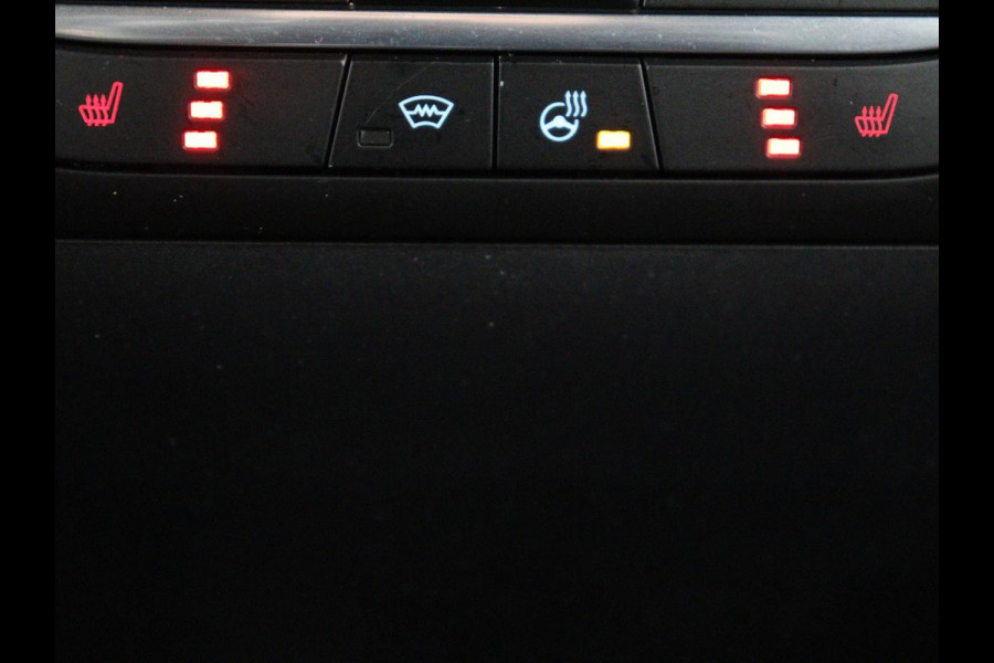 Ford Fiesta 1.0 EcoBoost ST-Line | Stoel & stuurverwarming | Adaptive cruise | Camera | Carplay | Full LED | Half leder | Side Assist | Navigatie | Park Assist | Climate control | Bluetooth
