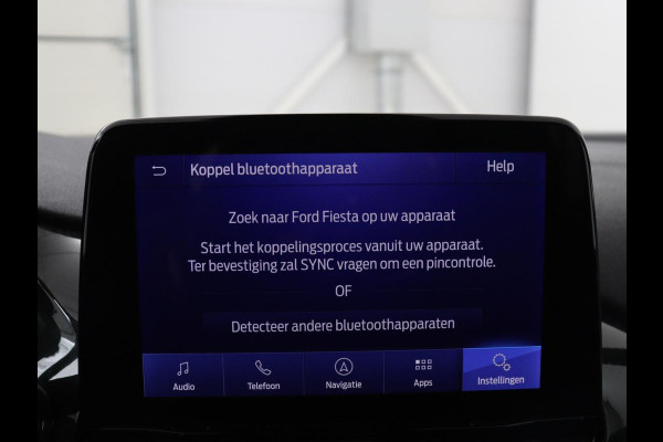 Ford Fiesta 1.0 EcoBoost ST-Line | Stoel & stuurverwarming | Adaptive cruise | Camera | Carplay | Full LED | Half leder | Side Assist | Navigatie | Park Assist | Climate control | Bluetooth