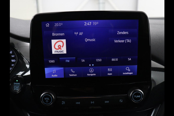 Ford Fiesta 1.0 EcoBoost ST-Line | Stoel & stuurverwarming | Adaptive cruise | Camera | Carplay | Full LED | Half leder | Side Assist | Navigatie | Park Assist | Climate control | Bluetooth