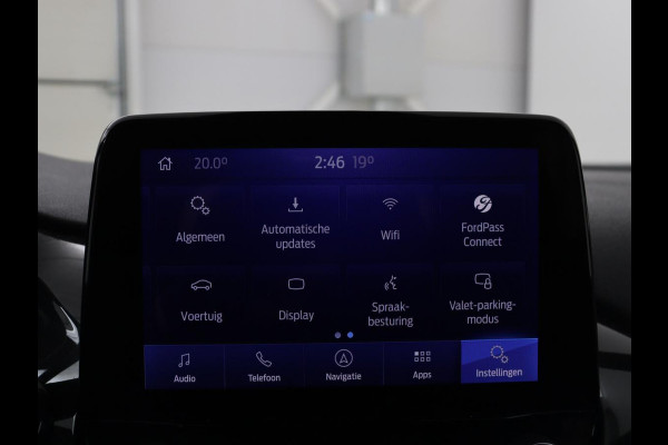 Ford Fiesta 1.0 EcoBoost ST-Line | Stoel & stuurverwarming | Adaptive cruise | Camera | Carplay | Full LED | Half leder | Side Assist | Navigatie | Park Assist | Climate control | Bluetooth