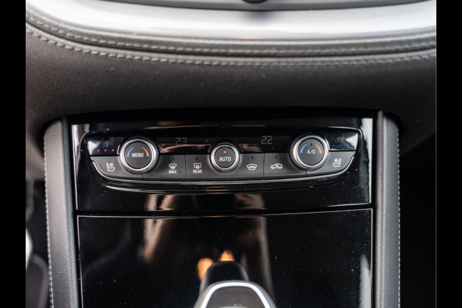 Opel Grandland X 1.6 Turbo 180PK EAT8 Ultimate | Leder | Ventilatie | Trekhaak |