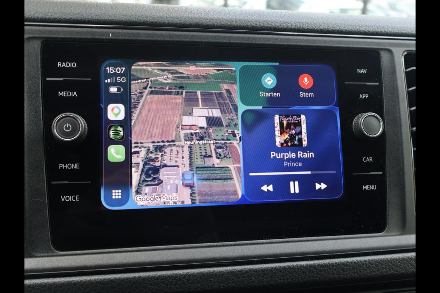Volkswagen Crafter 35 2.0 TDI 177 PK AUT. L3H3 + 3000 KG TREKHAAK | ADAPTIVE CRUISE | LED | CAMERA | CARPLAY | STOELVERW.