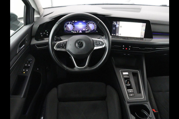 Volkswagen Golf 1.4 eHybrid Style | SOH 88% | Massage | Adaptive cruise | Carplay | Memory | Navigatie | Sfeerverlichting | Parkeerhulp | Climate control | Bluetooth | PHEV | Plug In