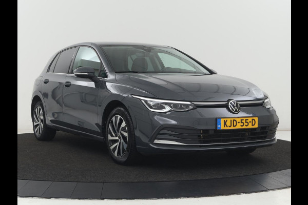 Volkswagen Golf 1.4 eHybrid Style | SOH 88% | Massage | Adaptive cruise | Carplay | Memory | Navigatie | Sfeerverlichting | Parkeerhulp | Climate control | Bluetooth | PHEV | Plug In