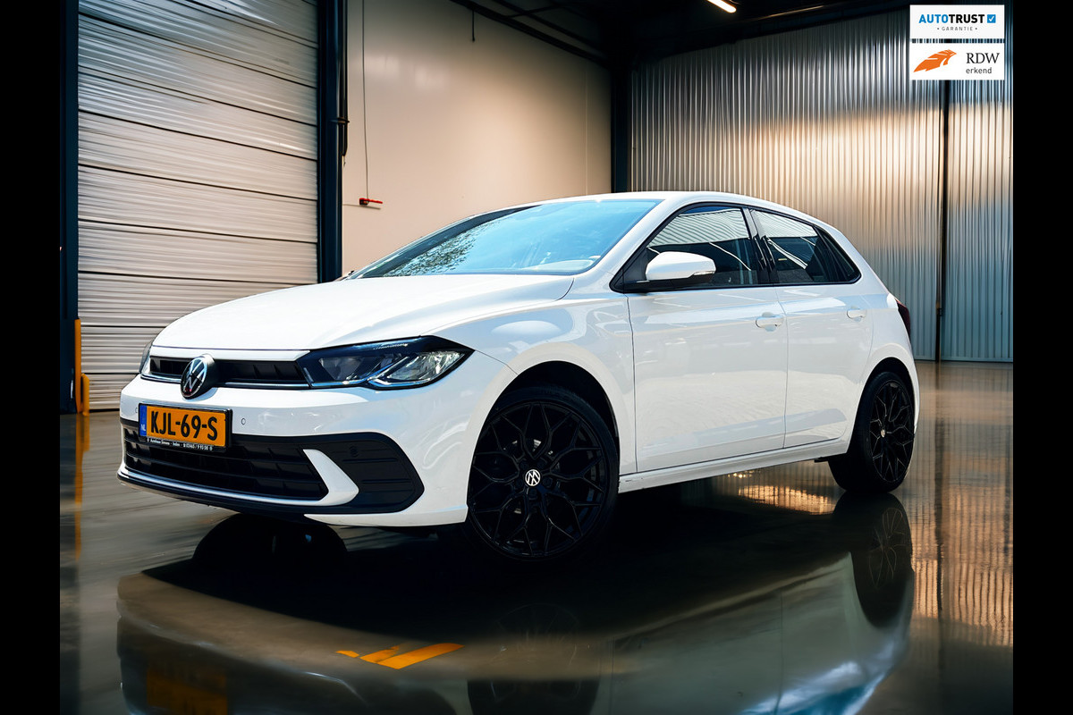 Volkswagen Polo 1.0 TSI Polo Carplay_18''LMV_PDC v+a_Airco