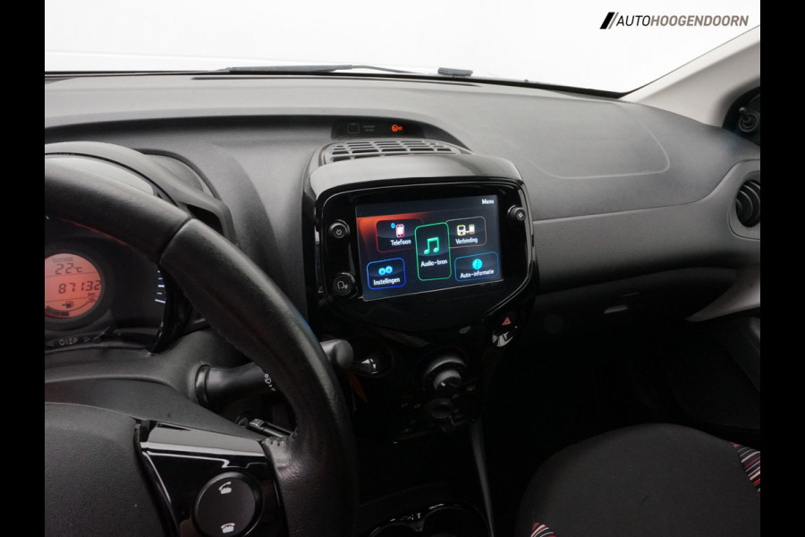 Citroën C1 1.0 VTi Feel Sport (ACHTERUITRIJCAMERA,CRUISE CONTROL,APPLE CARPLAY,AIRCO,SPORTSTOELEN,START-STOP,LED,TOPCONDITIE)