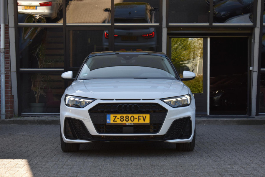 Audi A1 Sportback 35 TFSI S-Line Lane ACC Keyless