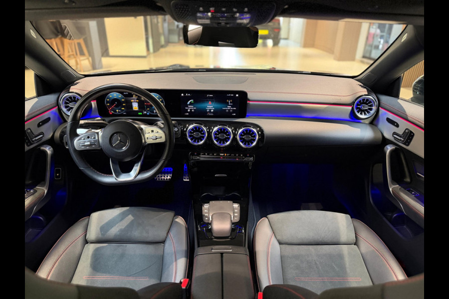 Mercedes-Benz CLA-Klasse 250 e AMG Line|Pano|Keyless|Camera|Burmester