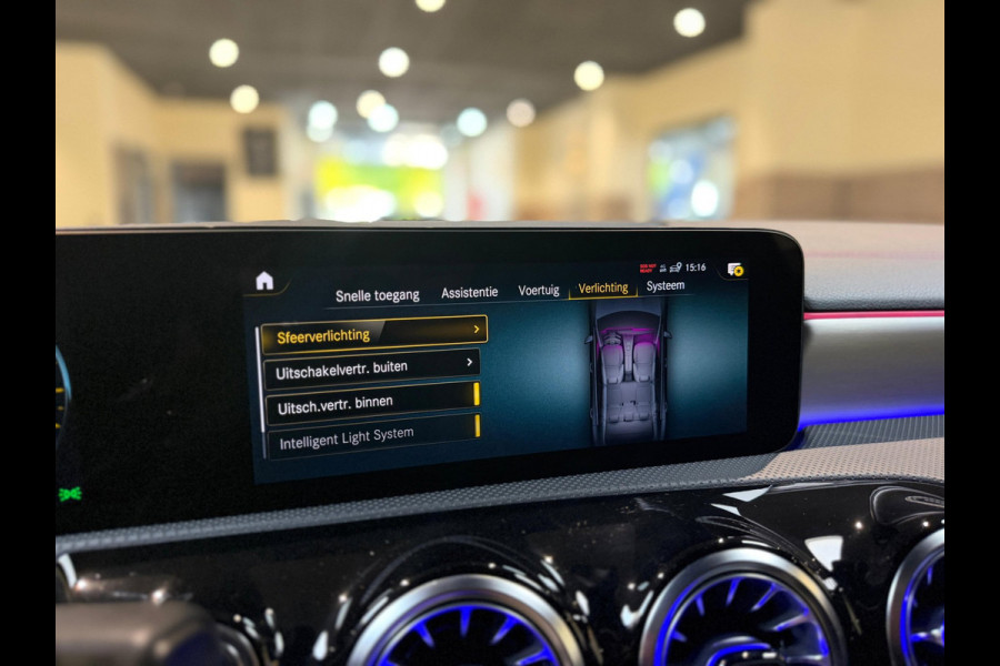 Mercedes-Benz CLA-Klasse 250 e AMG Line|Pano|Keyless|Camera|Burmester