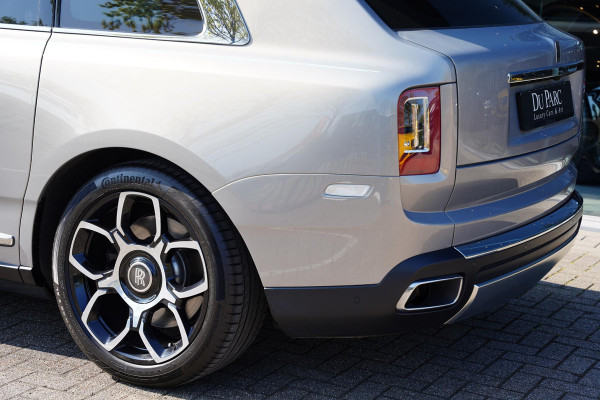 Rolls-Royce Cullinan 6.75 V12 / Bespoke Audio / Starlight / Twin-Coachline