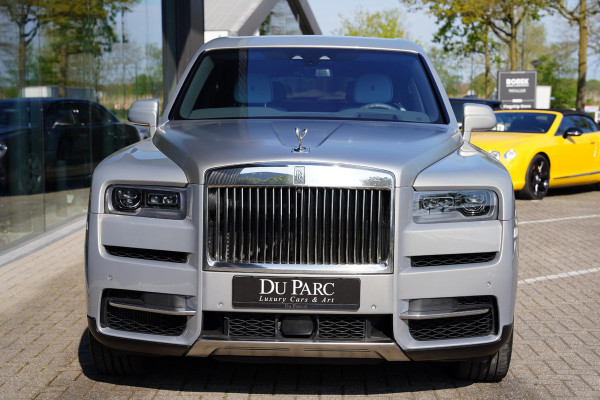 Rolls-Royce Cullinan 6.75 V12 / Bespoke Audio / Starlight / Twin-Coachline