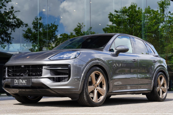 Porsche Cayenne 3.0 E-Hybrid Black Edition / Sportdesign Pakket / Sportuilaat