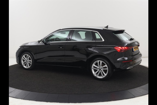 Audi A3 30 TFSI Advanced Edition | Sportstoelen | Carplay | Audi Sound | Parkeerhulp | Full LED | Navigatie | Virtual Cockpit | Climate control | Bluetooth | Cruise control
