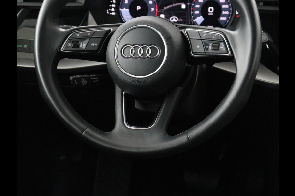 Audi A3 30 TFSI Advanced Edition | Sportstoelen | Carplay | Audi Sound | Parkeerhulp | Full LED | Navigatie | Virtual Cockpit | Climate control | Bluetooth | Cruise control
