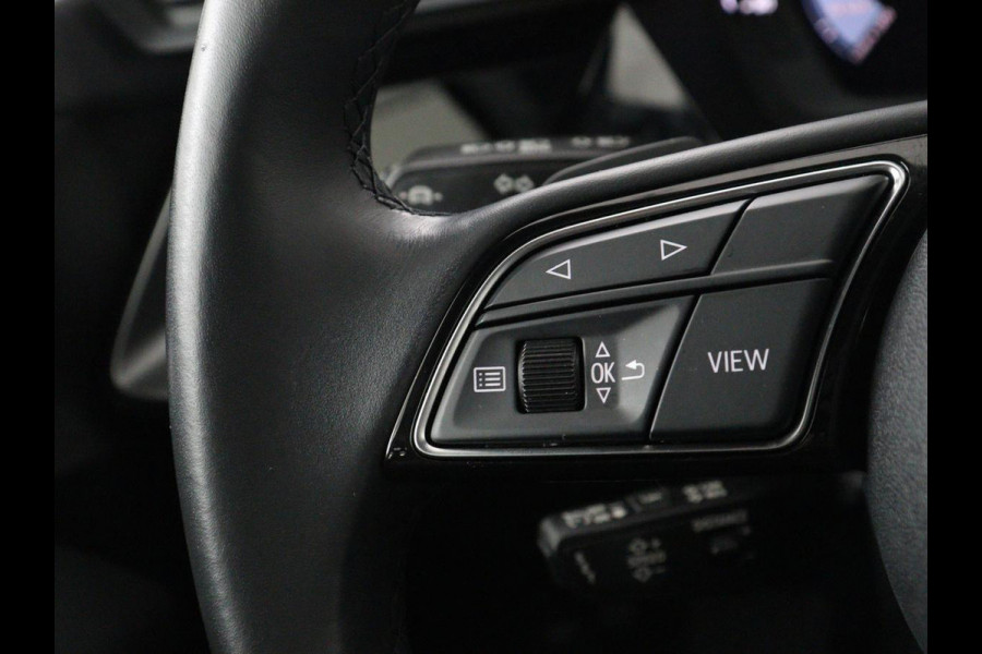 Audi A3 30 TFSI Advanced Edition | Sportstoelen | Carplay | Audi Sound | Parkeerhulp | Full LED | Navigatie | Virtual Cockpit | Climate control | Bluetooth | Cruise control