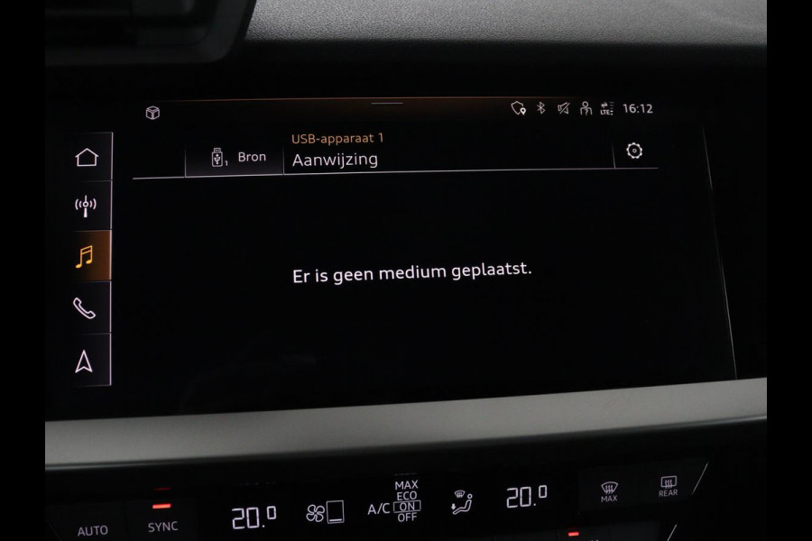 Audi A3 30 TFSI Advanced Edition | Sportstoelen | Carplay | Audi Sound | Parkeerhulp | Full LED | Navigatie | Virtual Cockpit | Climate control | Bluetooth | Cruise control
