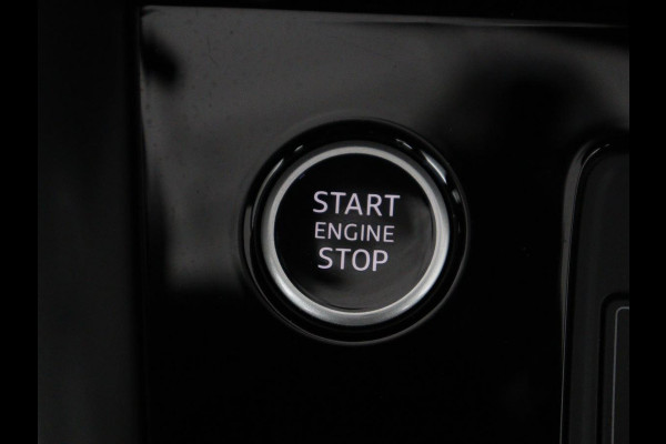 Audi A3 30 TFSI Advanced Edition | Sportstoelen | Carplay | Audi Sound | Parkeerhulp | Full LED | Navigatie | Virtual Cockpit | Climate control | Bluetooth | Cruise control