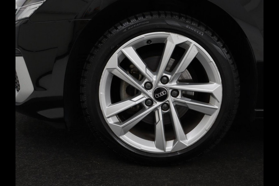 Audi A3 30 TFSI Advanced Edition | Sportstoelen | Carplay | Audi Sound | Parkeerhulp | Full LED | Navigatie | Virtual Cockpit | Climate control | Bluetooth | Cruise control