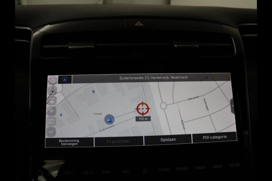 Hyundai Tucson 1.6 T-GDI PHEV Comfort 4WD | SOH 97,9% | Adaptive cruise | Camera | Carplay | Navigatie | Climate control | Parkeerhulp | 19'' | Digital Cockpit | DAB | Bluetooth | Plug In
