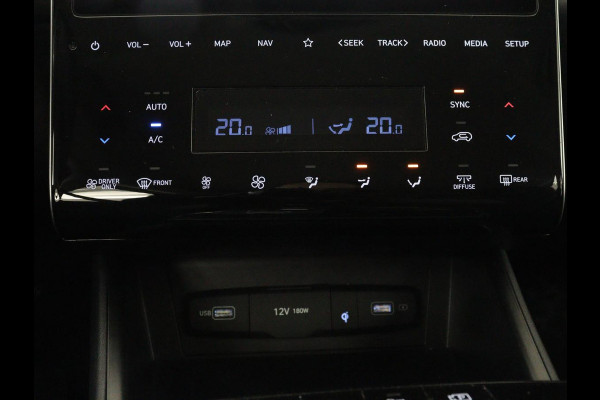 Hyundai Tucson 1.6 T-GDI PHEV Comfort 4WD | SOH 97,9% | Adaptive cruise | Camera | Carplay | Navigatie | Climate control | Parkeerhulp | 19'' | Digital Cockpit | DAB | Bluetooth | Plug In