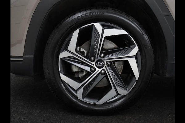 Hyundai Tucson 1.6 T-GDI PHEV Comfort 4WD | SOH 97,9% | Adaptive cruise | Camera | Carplay | Navigatie | Climate control | Parkeerhulp | 19'' | Digital Cockpit | DAB | Bluetooth | Plug In