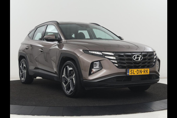 Hyundai Tucson 1.6 T-GDI PHEV Comfort 4WD | SOH 97,9% | Adaptive cruise | Camera | Carplay | Navigatie | Climate control | Parkeerhulp | 19'' | Digital Cockpit | DAB | Bluetooth | Plug In