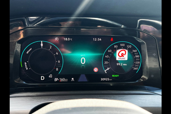 Volkswagen Golf 1.4 eHybrid Style plugin_204PK_Carplay_stoel massage_ACC
